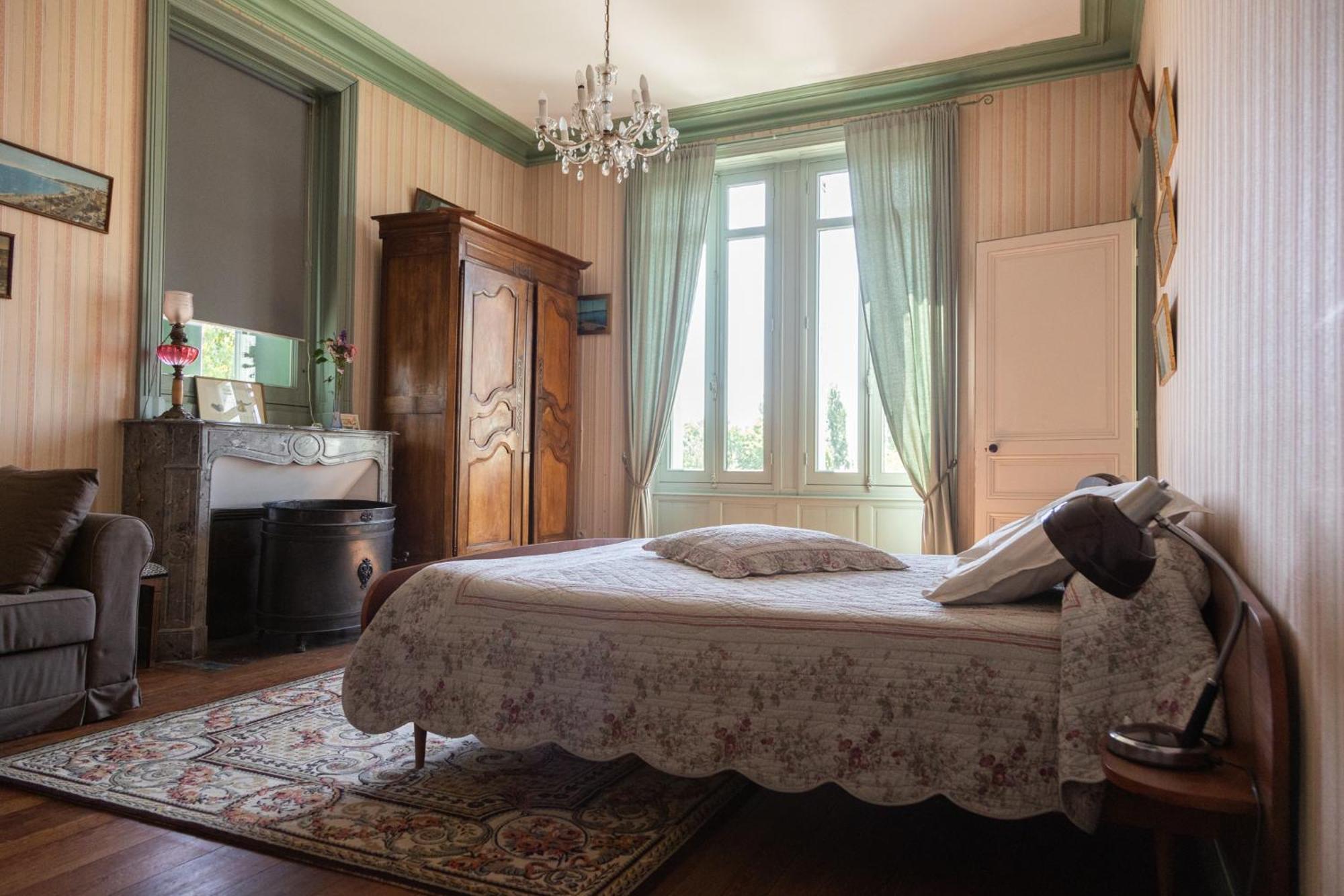Hotel Le Domaine Du Meunier Mortagne-sur-Gironde Exteriér fotografie